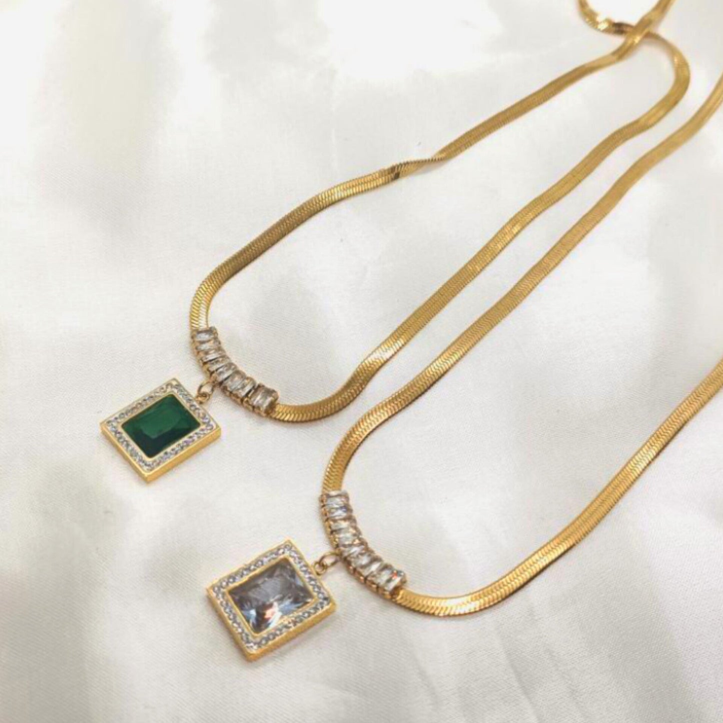Vien Square Zircon Pendant Necklace