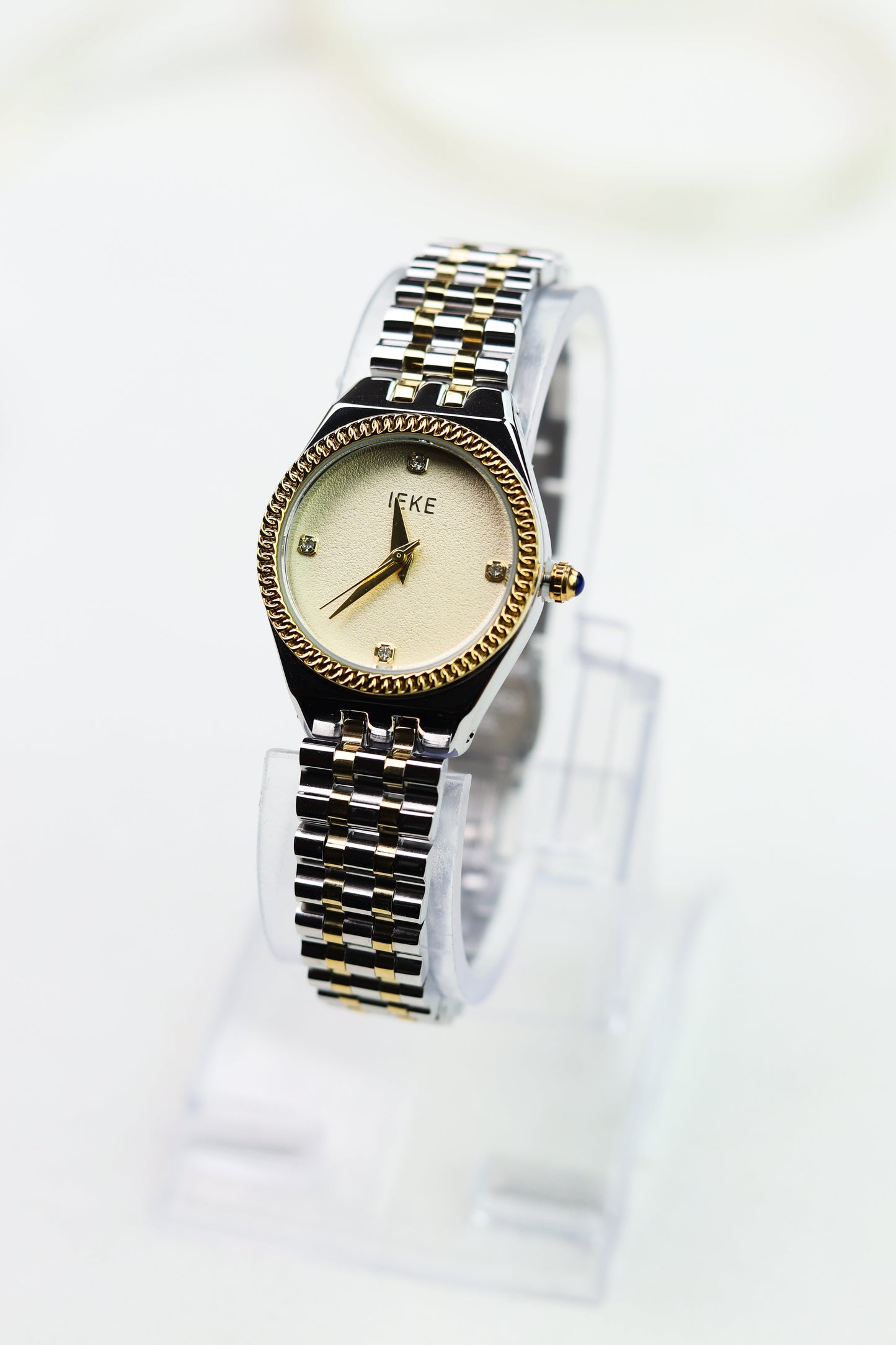 IEKI Golden Gilded Grace Women Watch