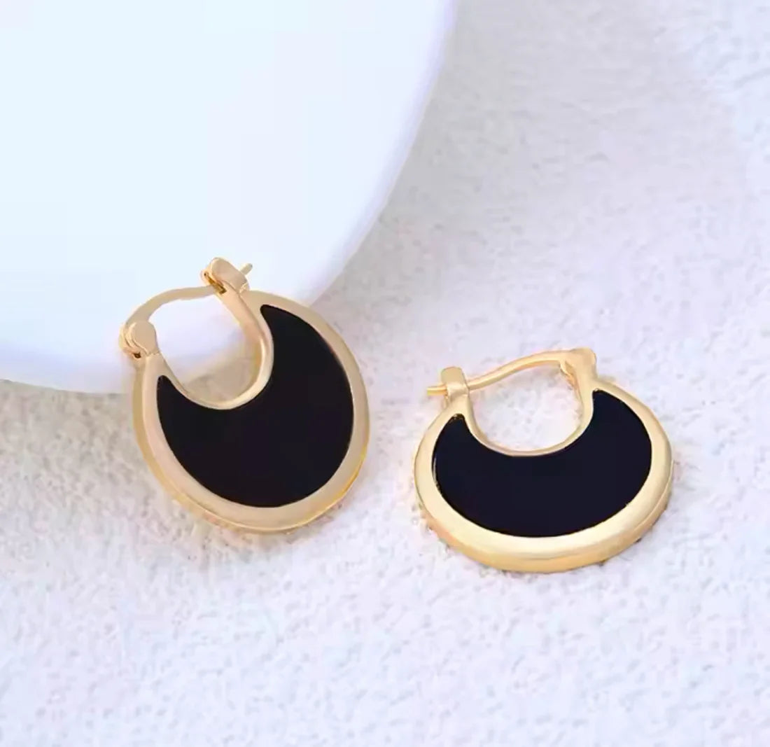 Retro Circle Earring