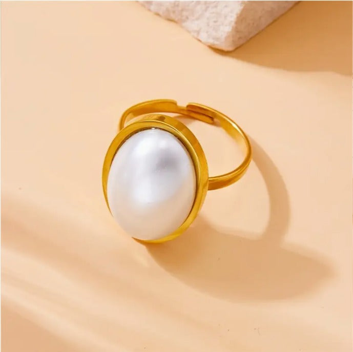 Oval Pearl Adjustable Ring
