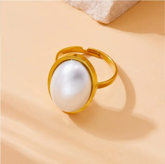 Oval Pearl Adjustable Ring