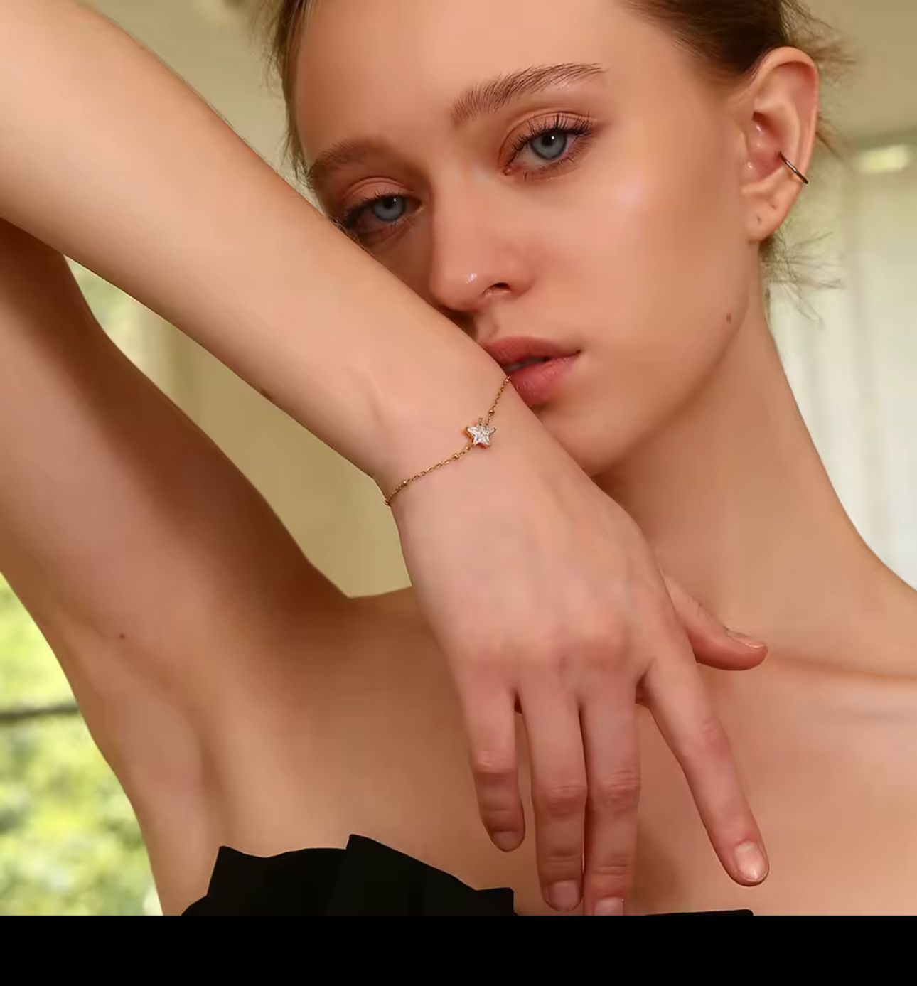 Dainty Crystal Star Bracelet