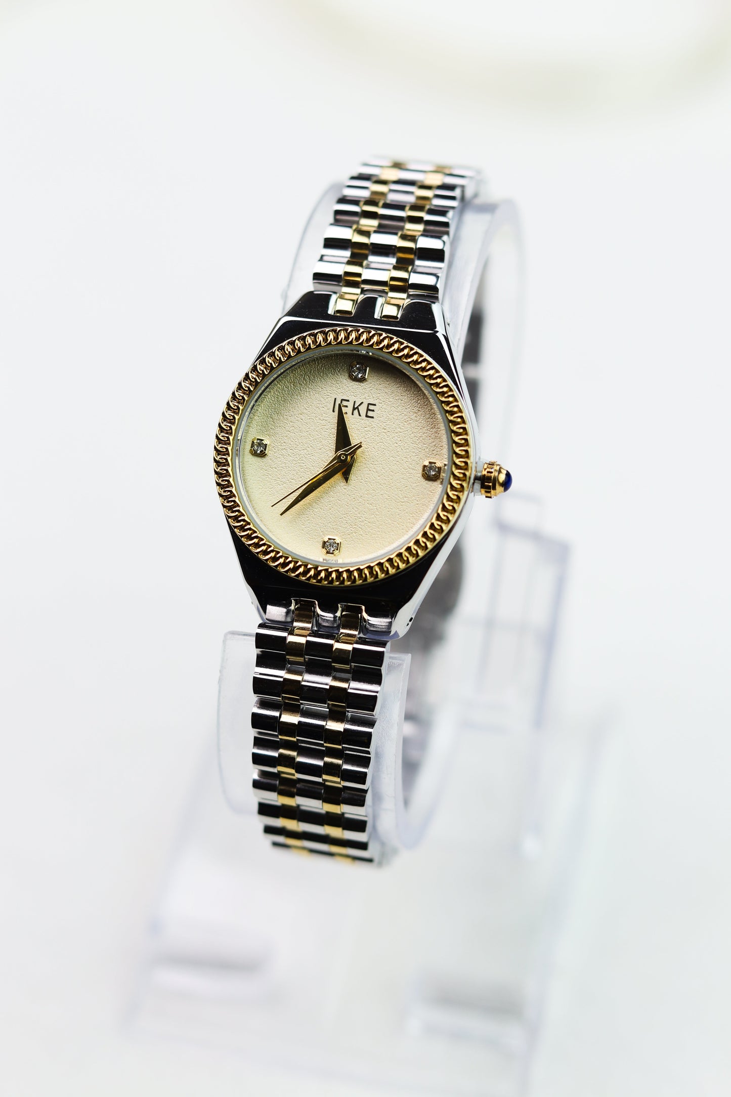IEKI Golden Gilded Grace Women Watch