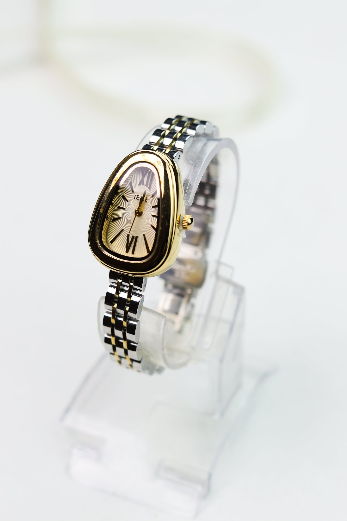 IEKI Aura Tri-Tone Women Watch