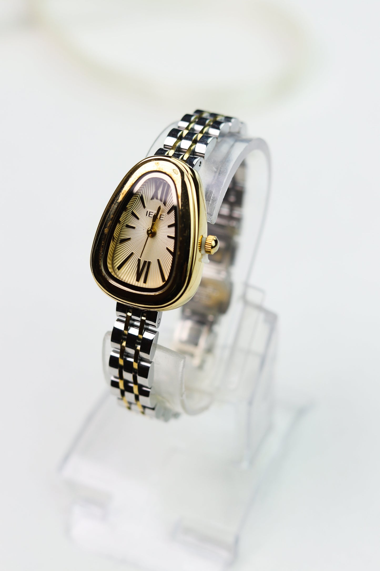 IEKI Aura Tri-Tone Women Watch