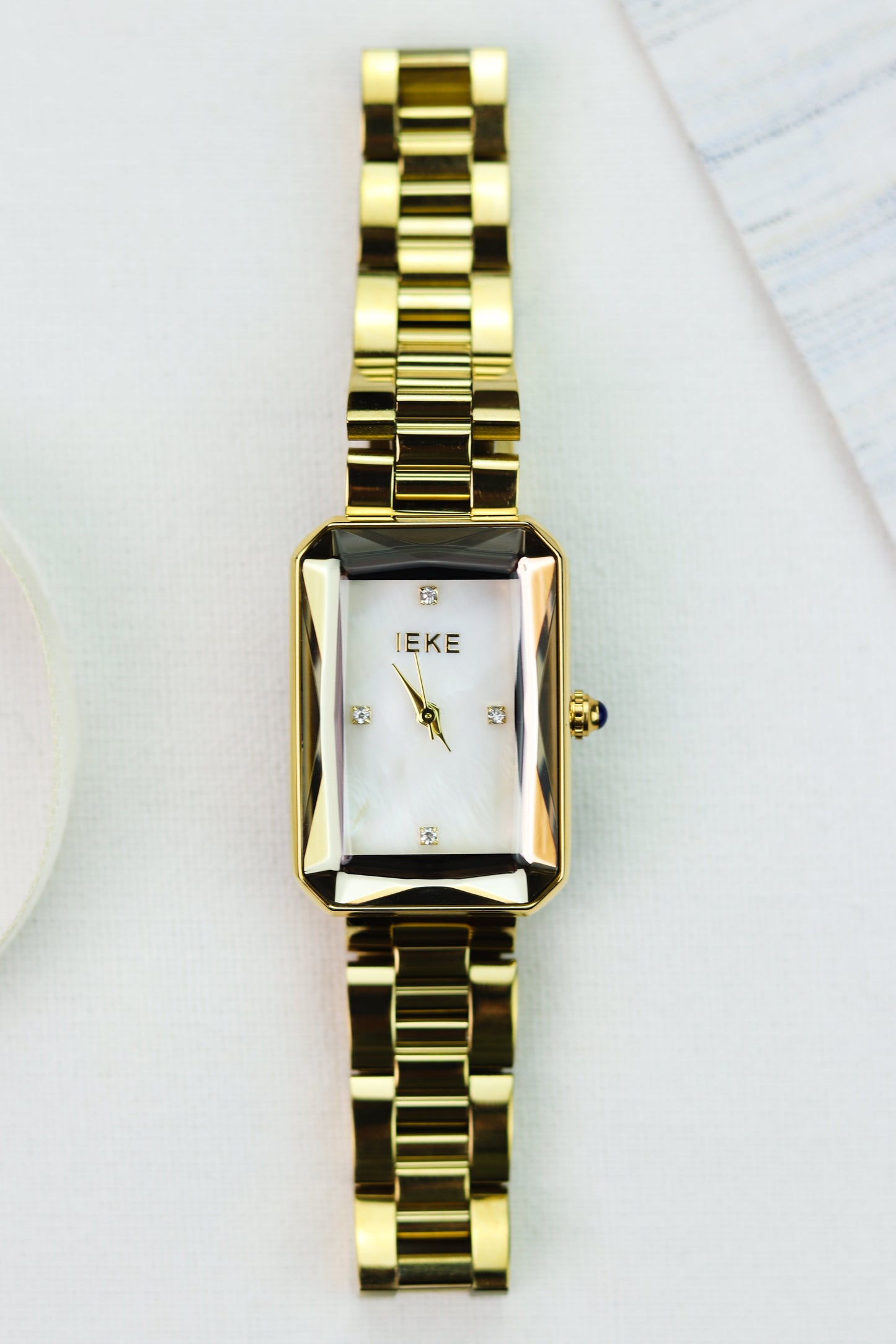 The Metropolis Rectangle Golden Women Watch
