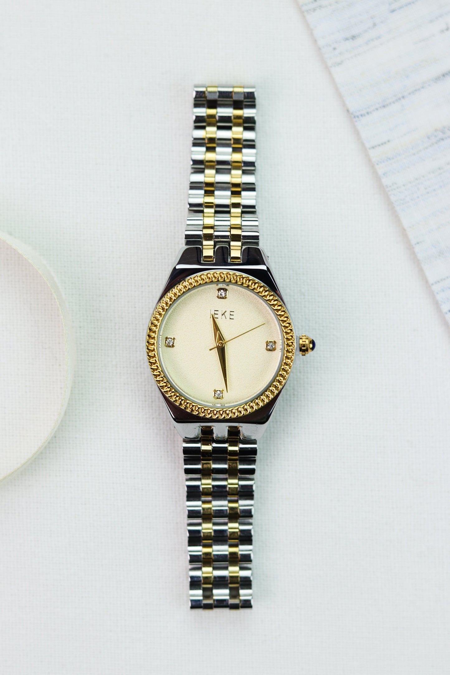 IEKI Golden Gilded Grace Women Watch